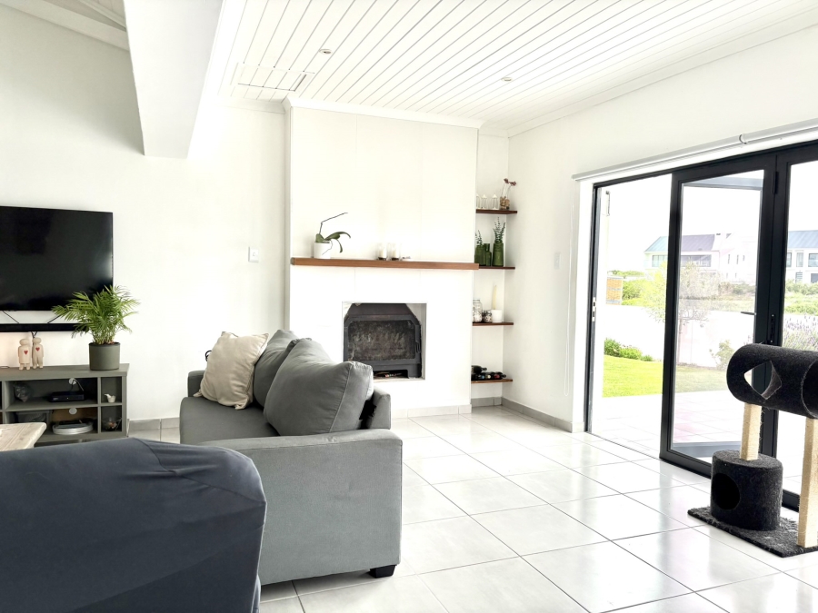 3 Bedroom Property for Sale in Atlantic Sands Private Estate Western Cape